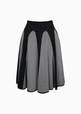 Andrea - Tweed Knit, Pleated White Black Circle Skirt