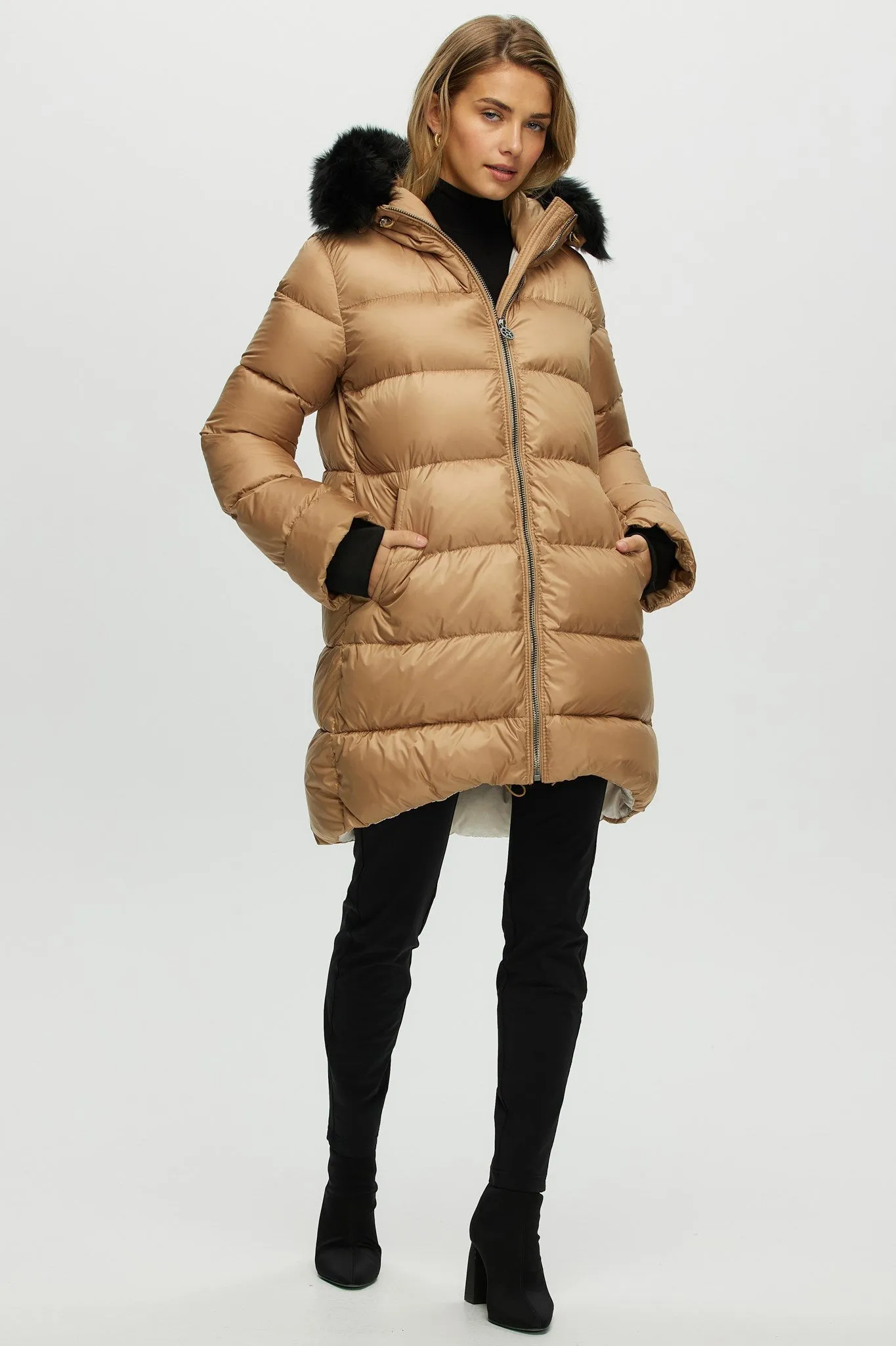 APRES-SKI JACKET WITH DETACHABLE TOSCANA SHEARLING LAMB HOOD TRIM