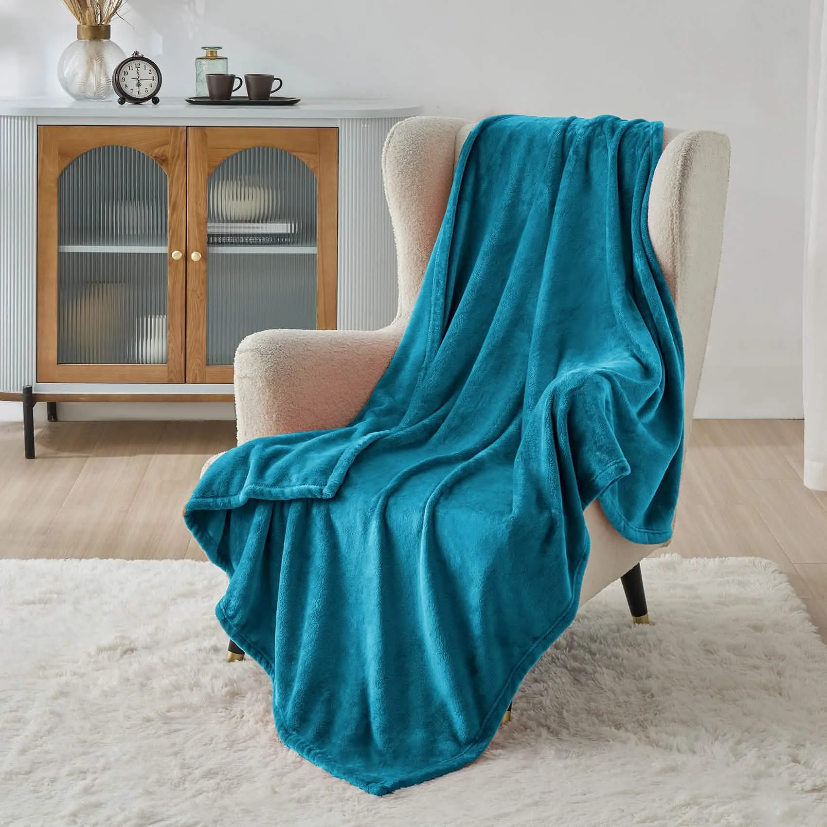 Bedsure Flannel Fleece Blanket 300gsm-2