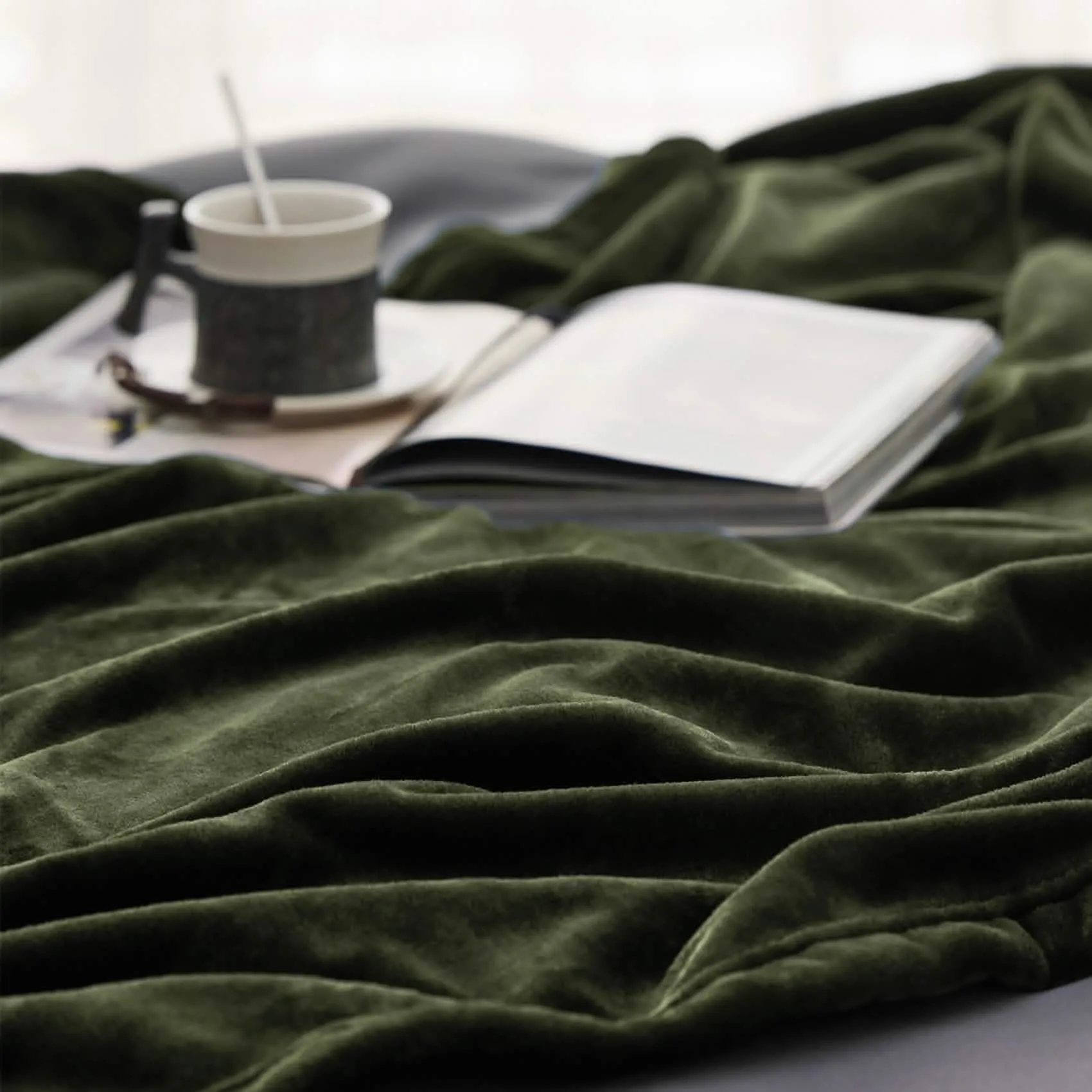 Bedsure Flannel Fleece Blanket 300gsm-2