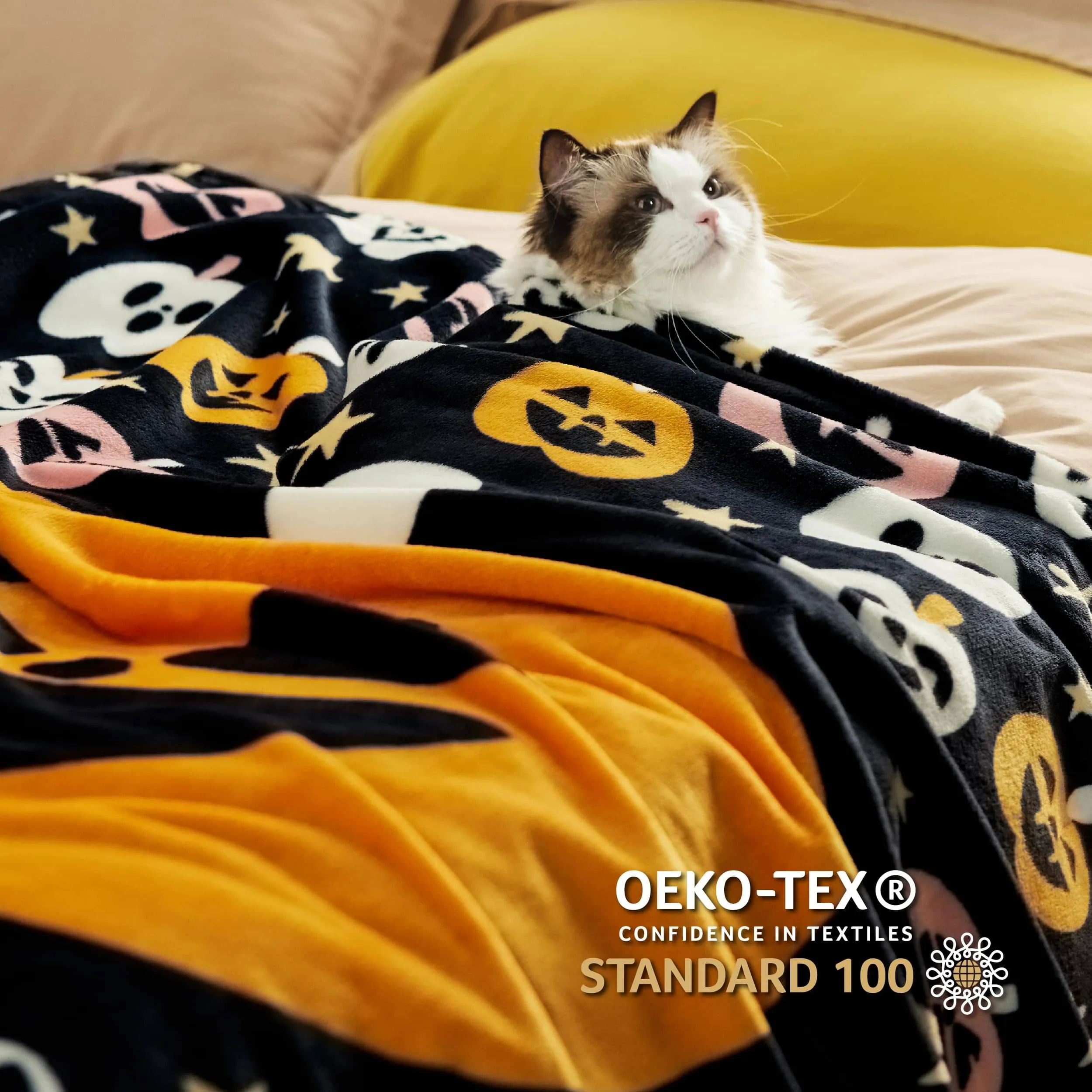 Bedsure Halloween Fleece Throw Blanket