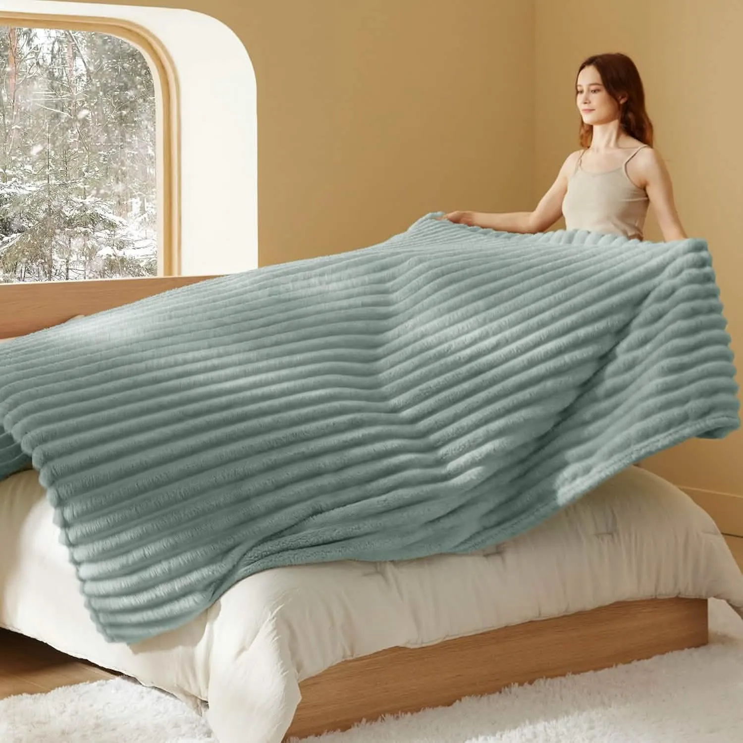 Bedsure Luxplush Striped Blanket