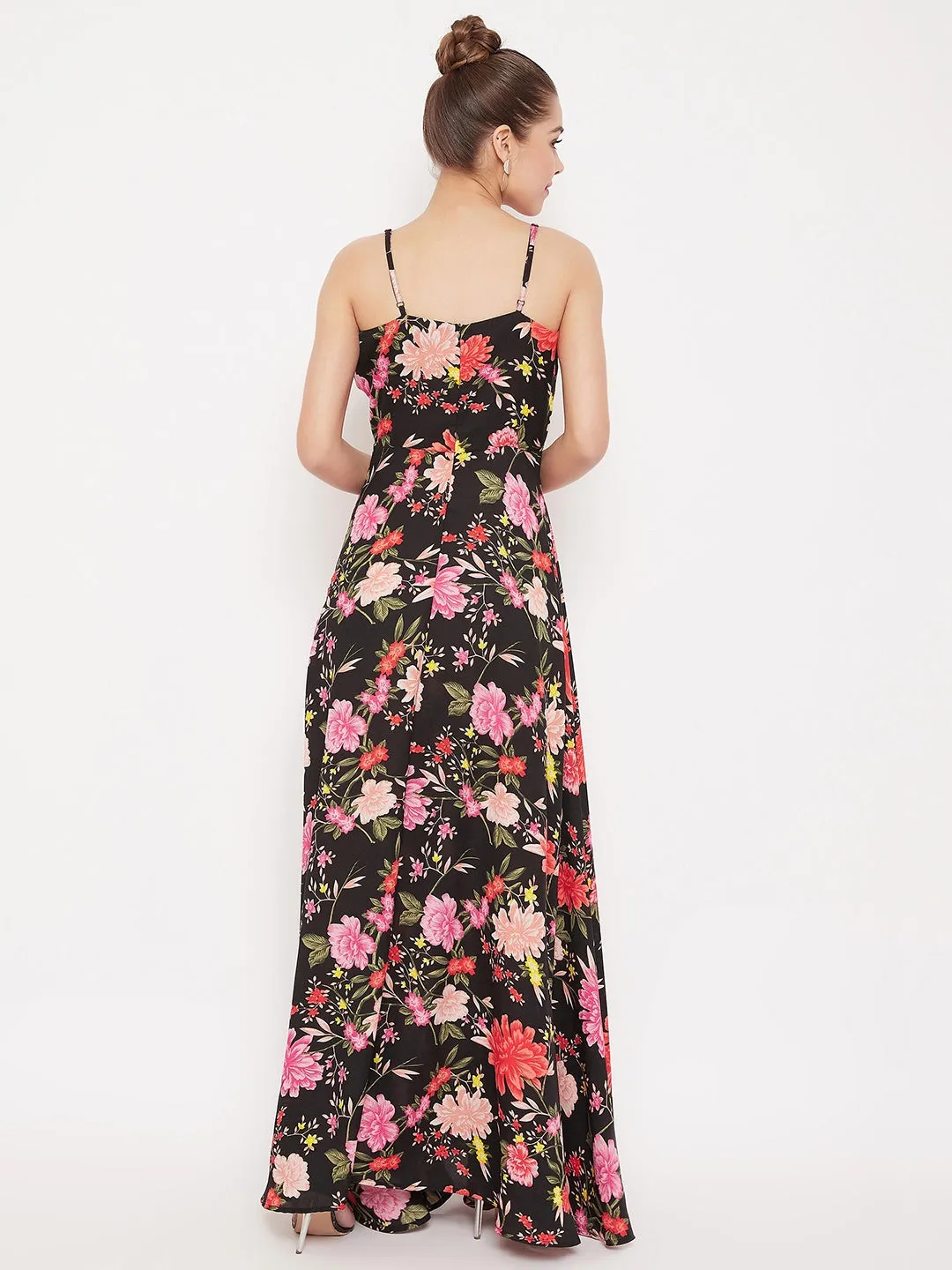 Berrylush Women Black Floral Printed V-Neck Maxi Dress