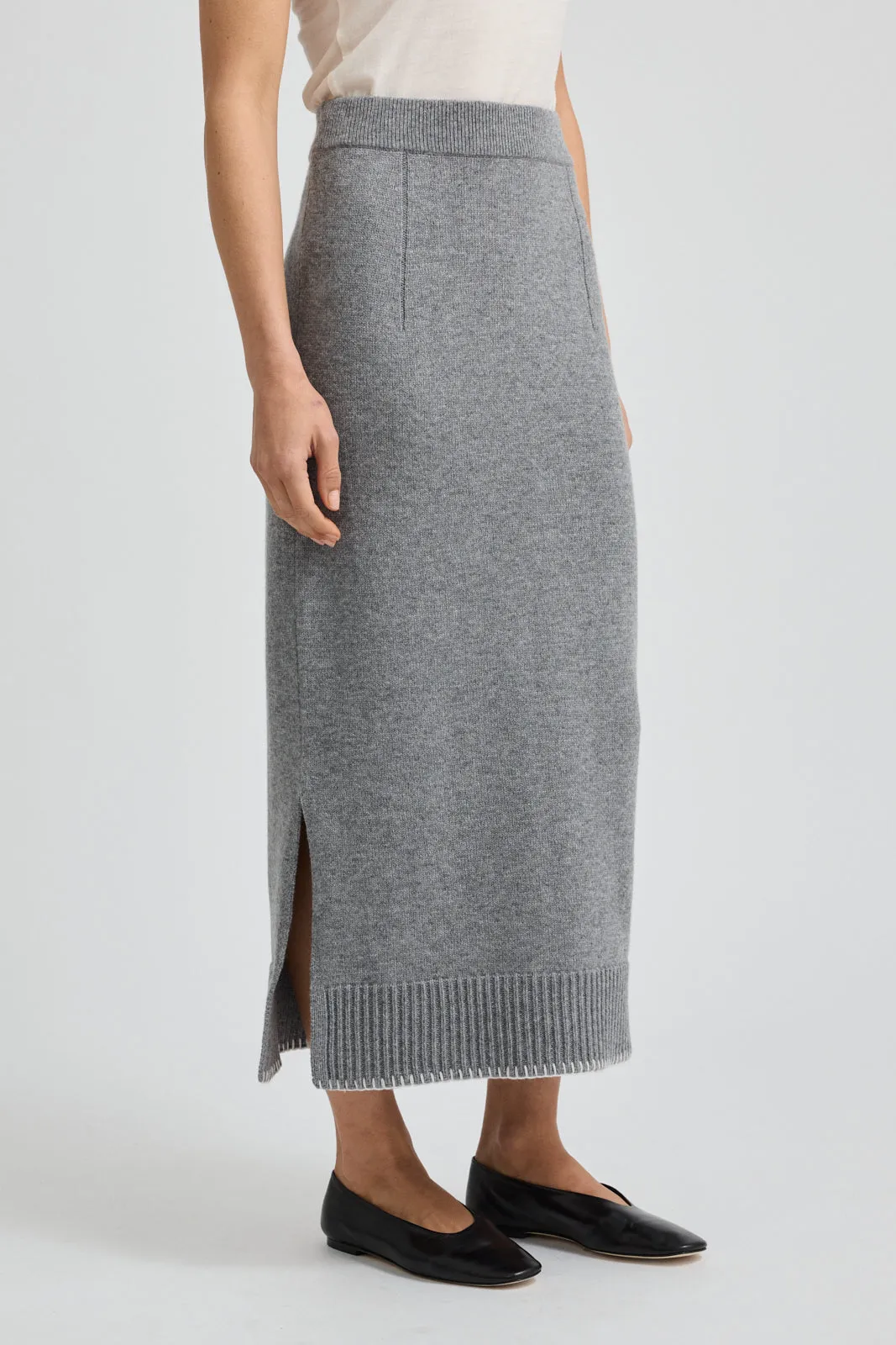 BLANKET STITCH SKIRT