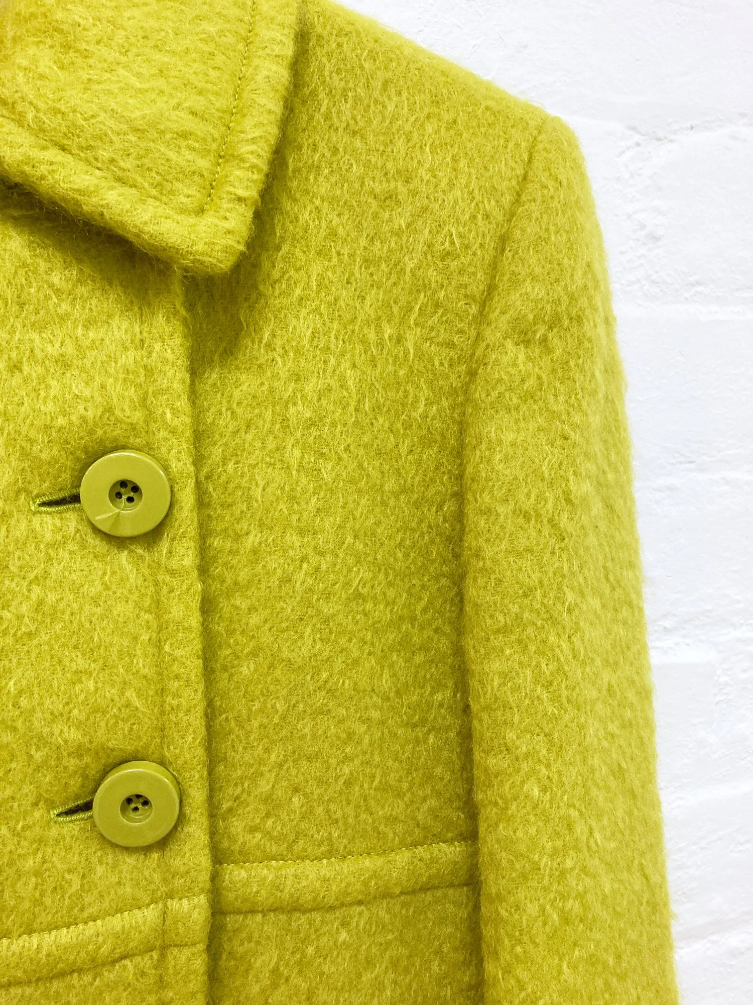 Gianfranco Ferre Studio 0001 lime green wool double-breasted coat - 40 8