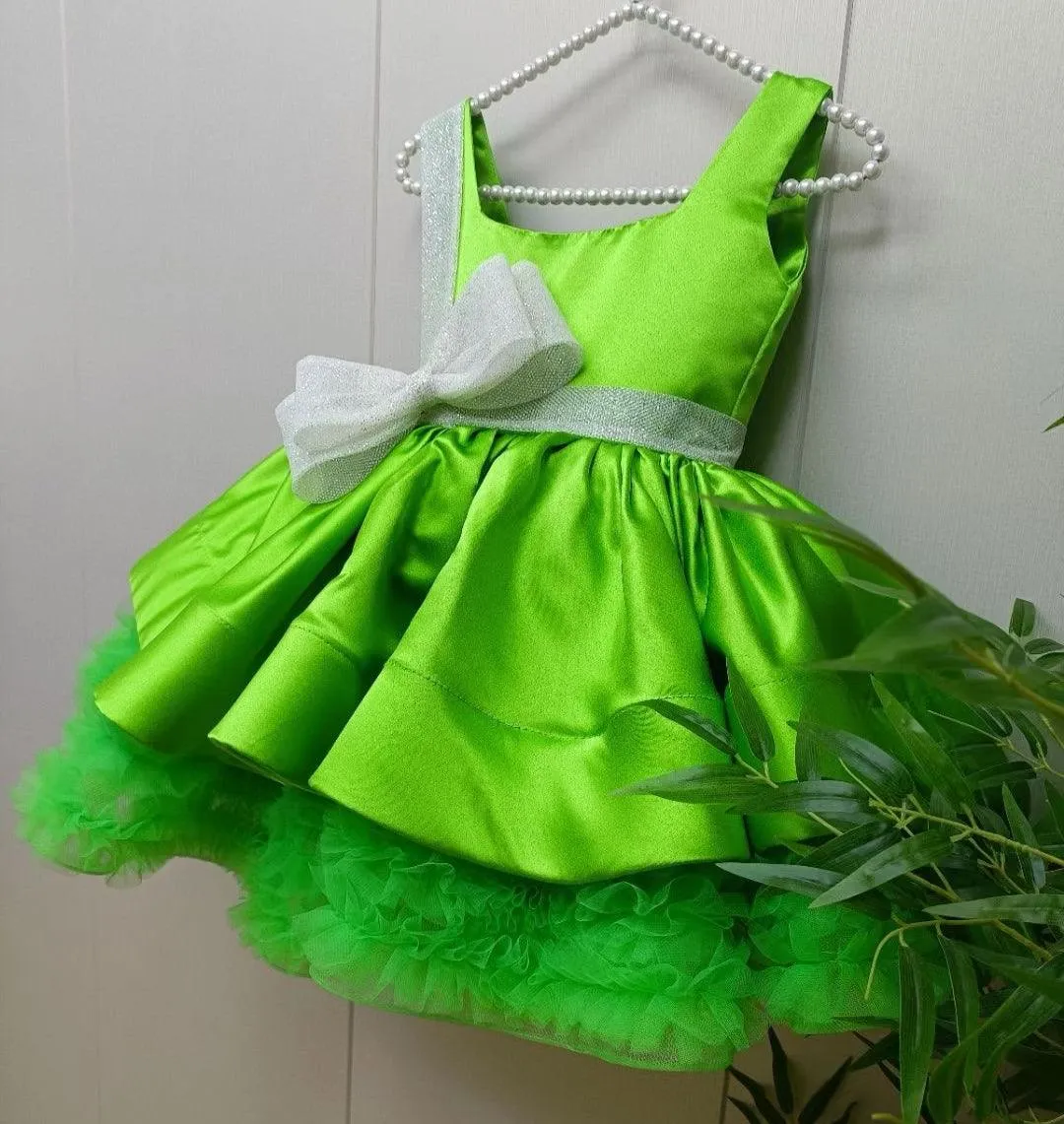 High-end customized Flower Princess dress for girls Christmas big bow princess dress