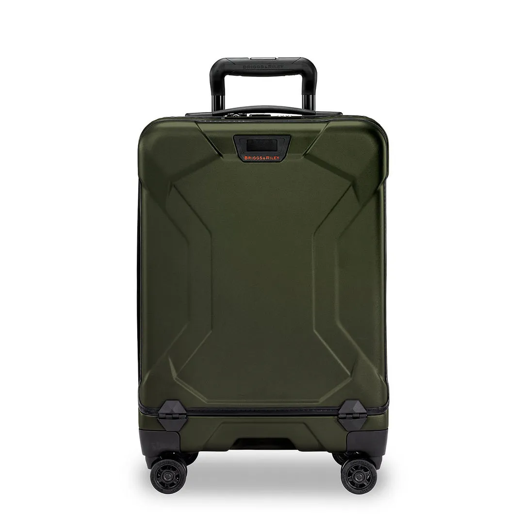 International 21" Carry-On Spinner - Torq Collection #QU221SP