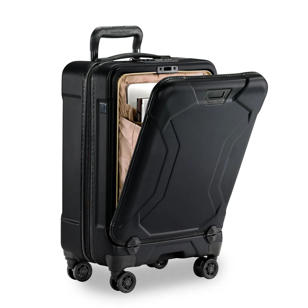 International 21" Carry-On Spinner - Torq Collection #QU221SP