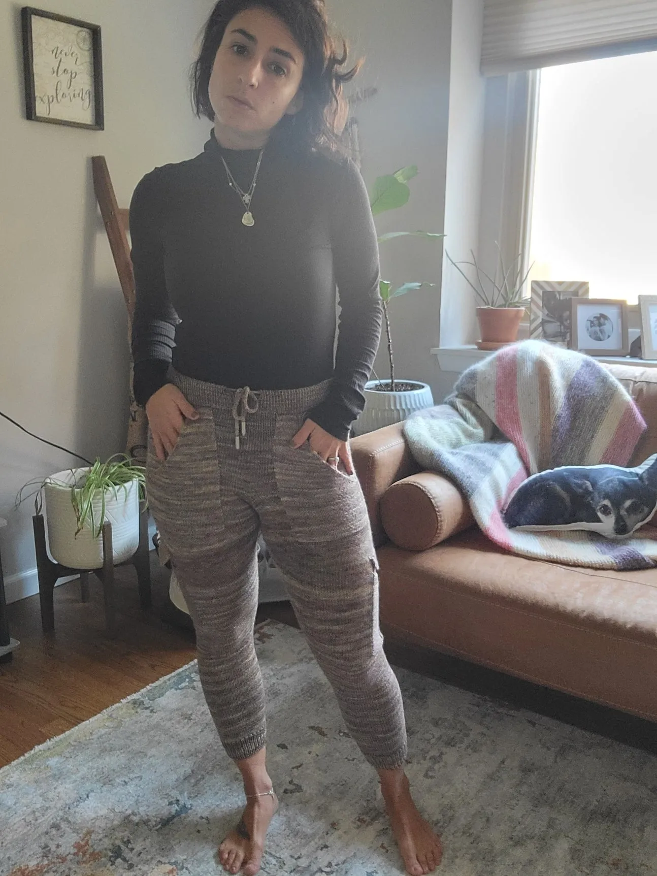 Janie Joggers - Knitting Pattern