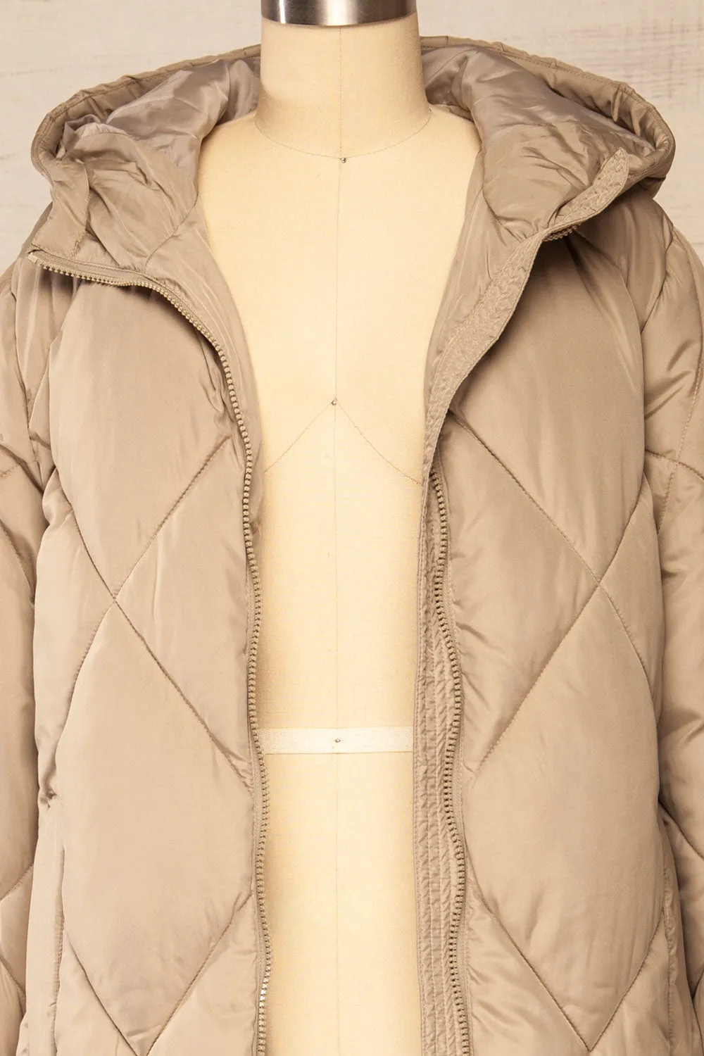 Manizales Beige | Long Quilted Coat