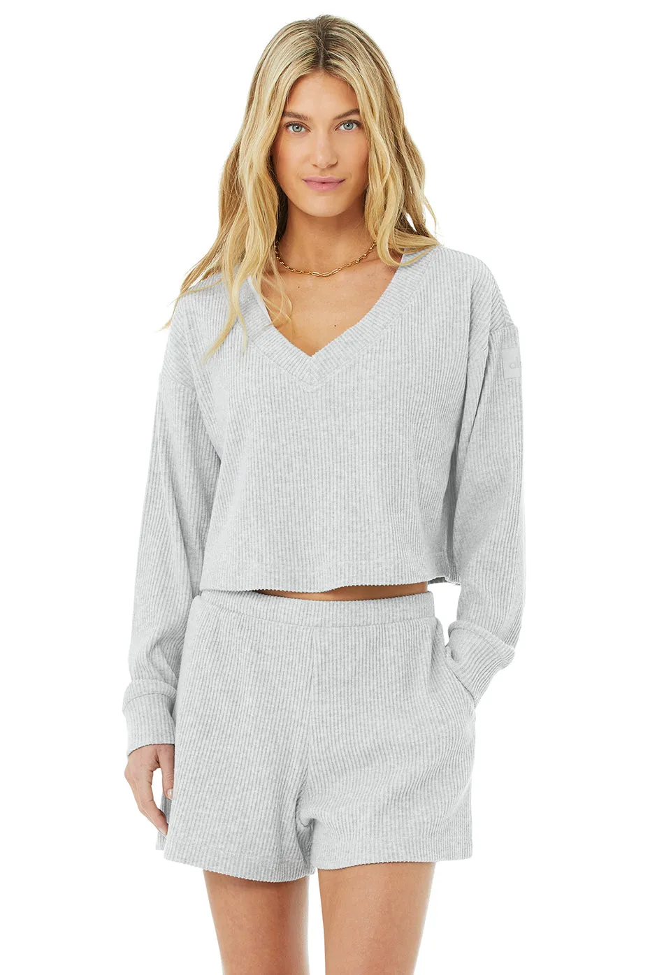 Muse V-Neck Pullover - Athletic Heather Grey