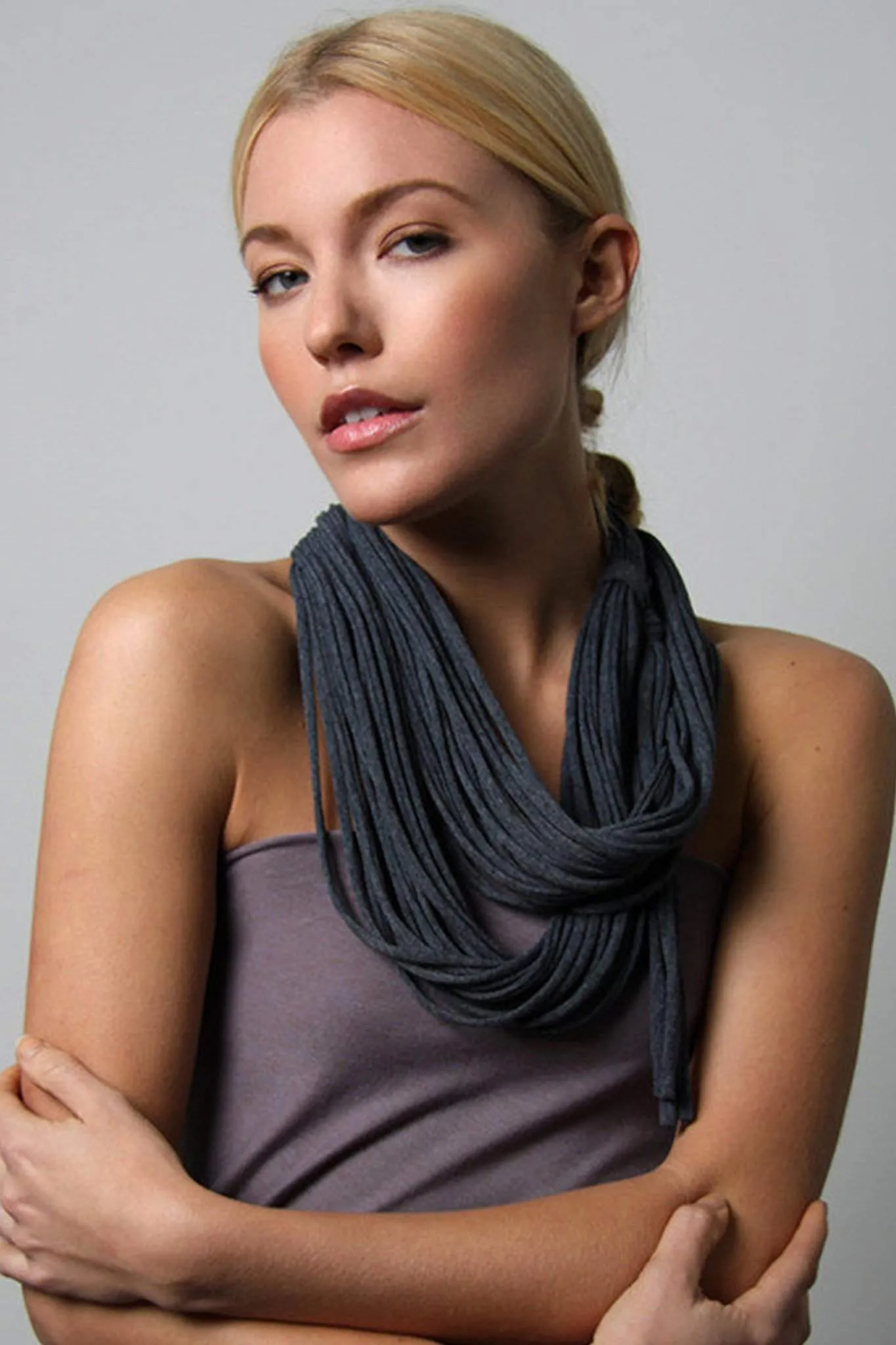 Necklush Infinity Scarf / Charcoal Gray / Unisex