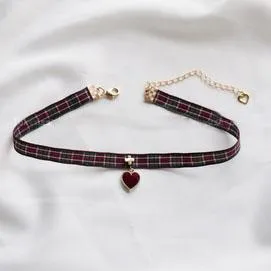 Plaid Retro Red Collar