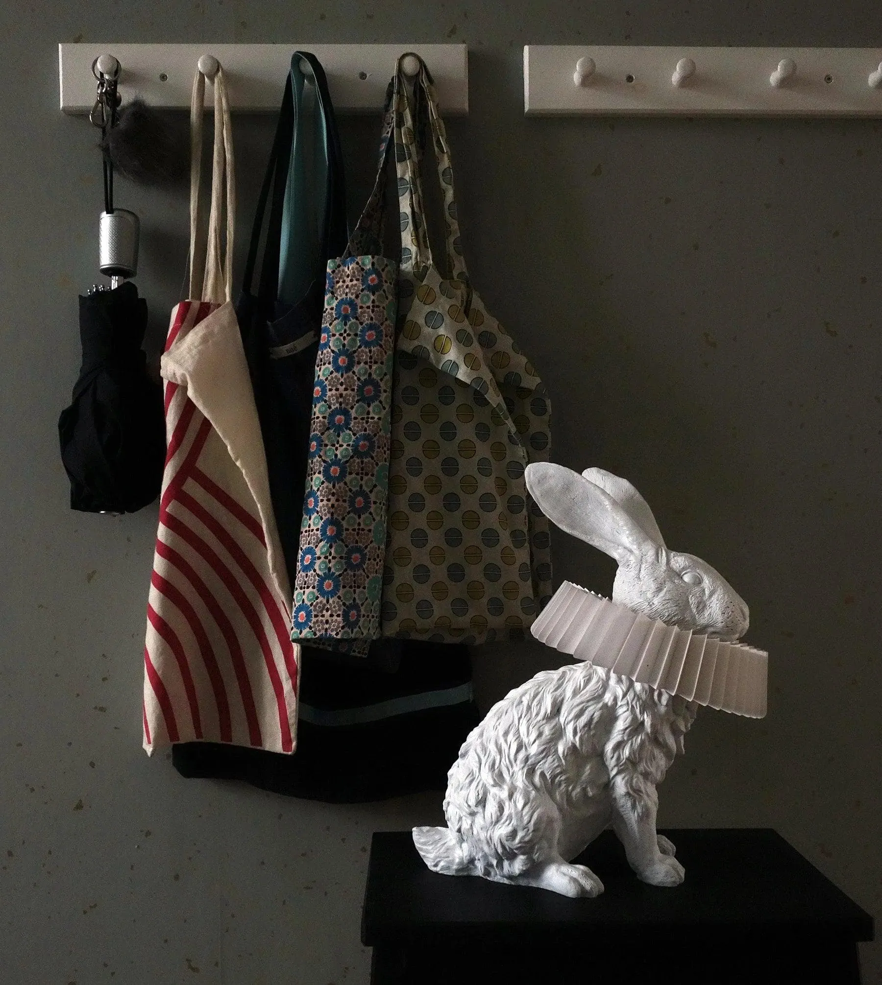 Rabbit X Table Lamp