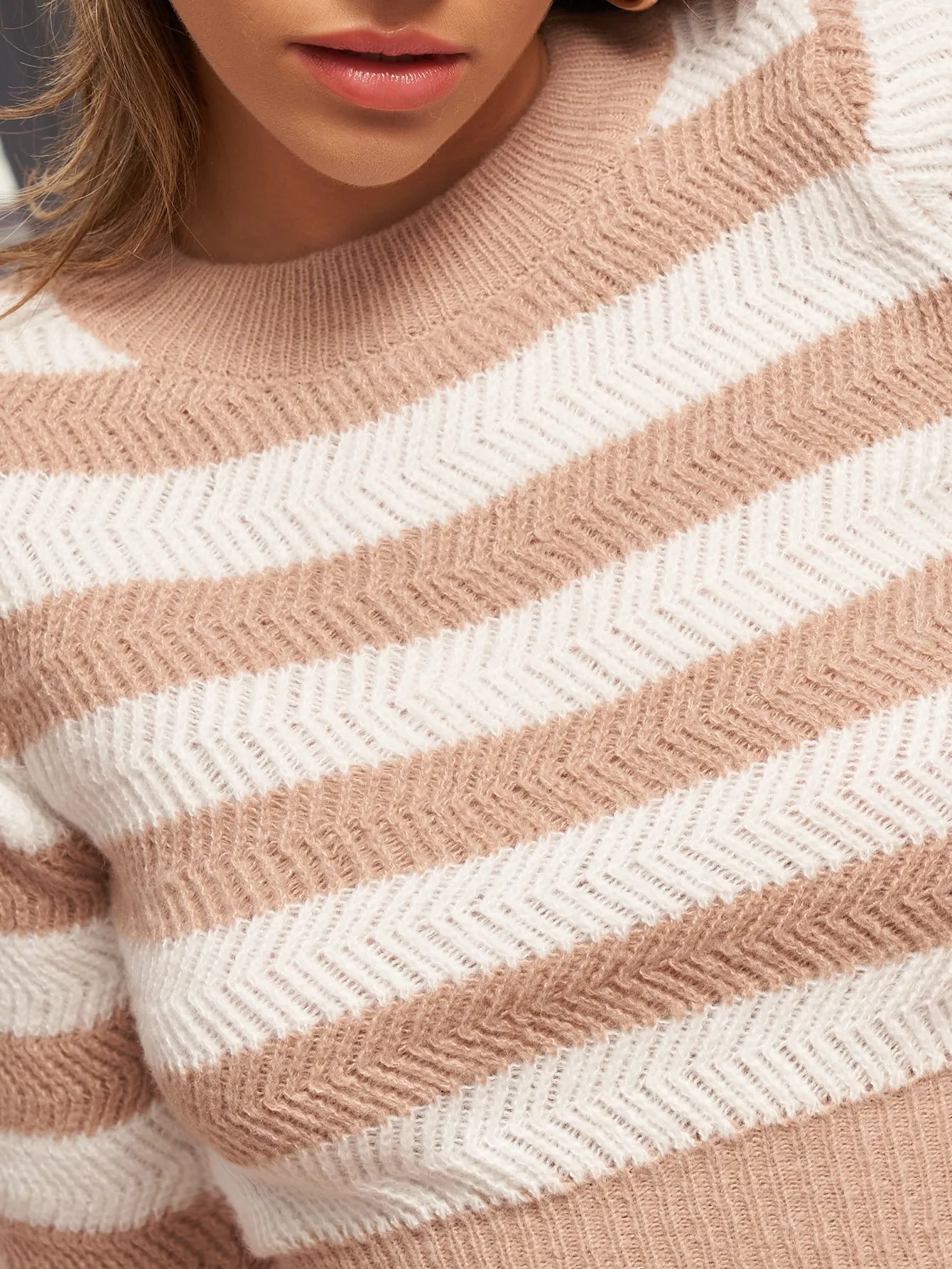 Sophisticated Striped Long Sleeve Round Neck Crop Women Sweater