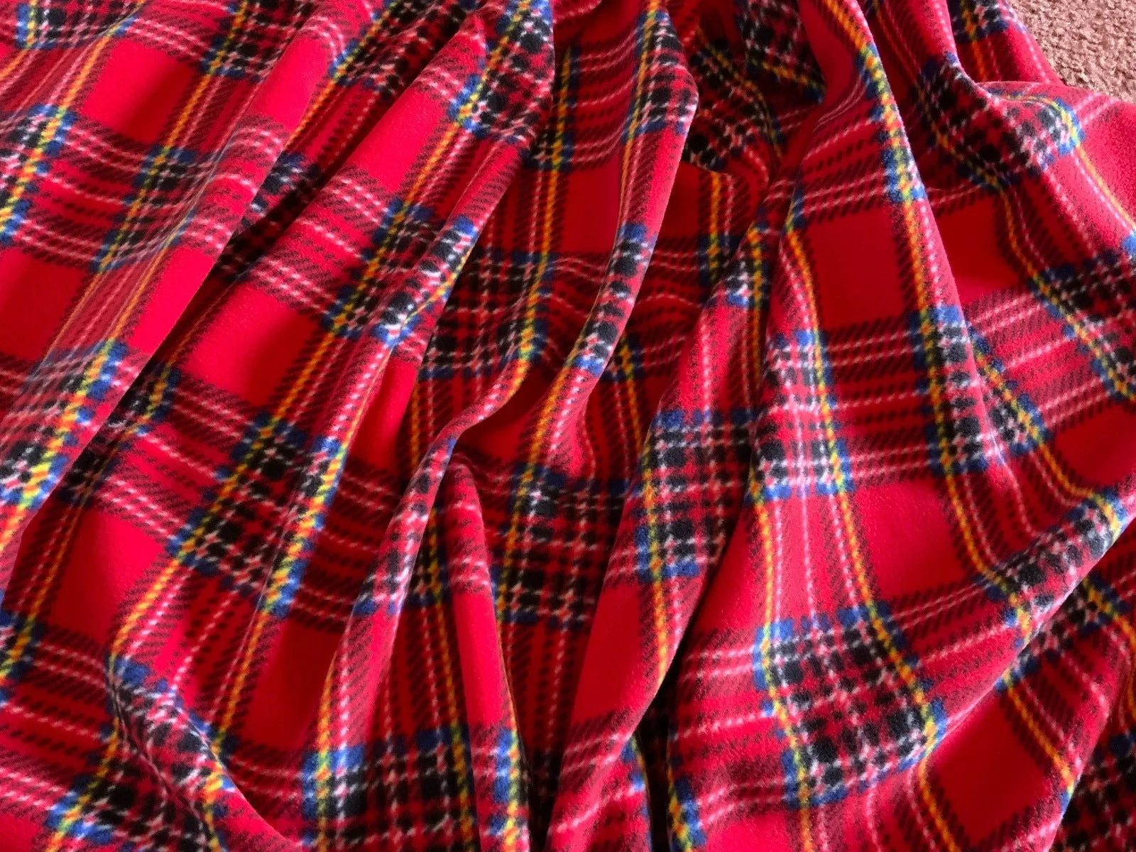 TARTAN PATTERN Polar Fleece  Fabric 170 gsm - 150 cms