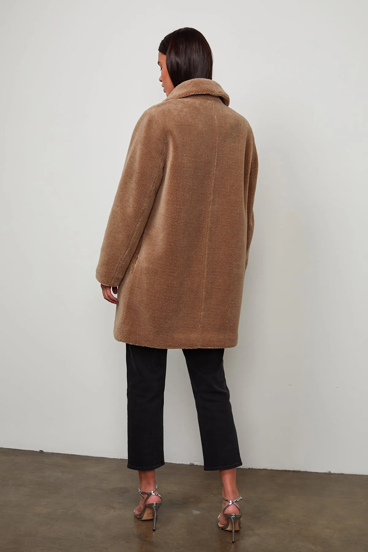 TRISHELLE LUX SHERPA OVERSIZED COAT