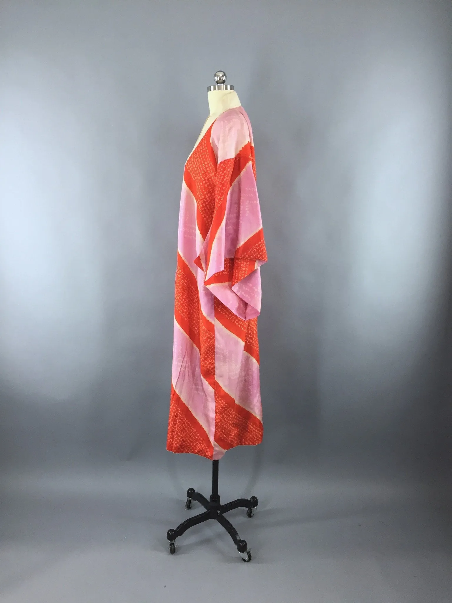 Vintage 1930s Silk Kimono Robe / Red Orchid Shibori Stripes